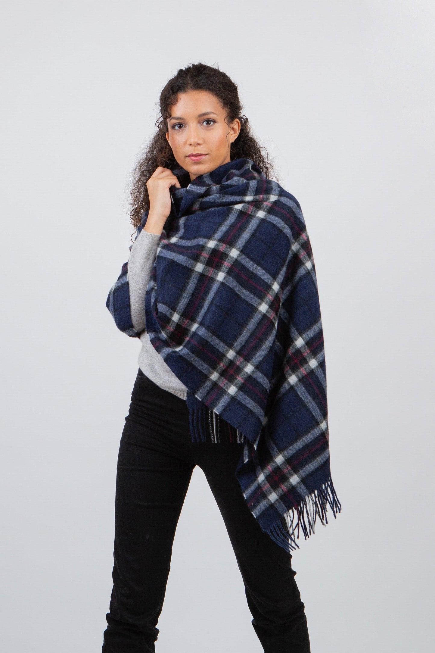 Navy tartan cashmere stole by Kiltane.