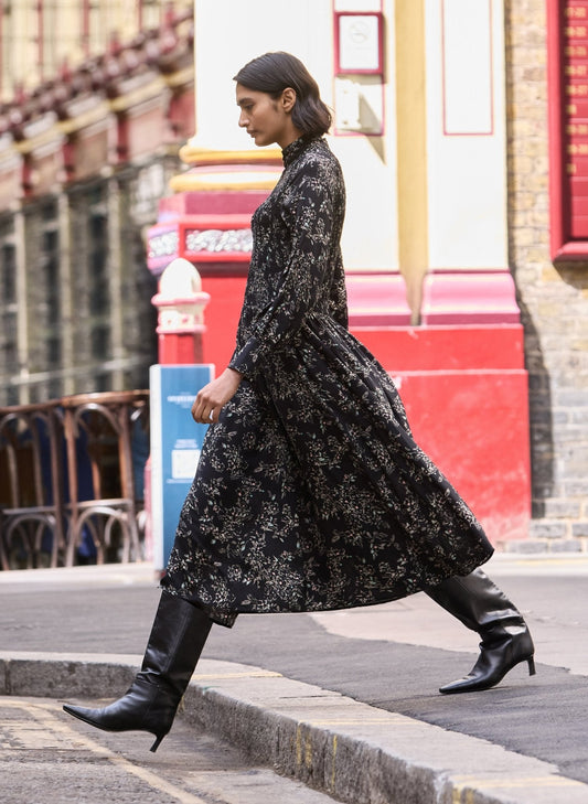 Helena Printed Midi Dress - Black Floral Sprig