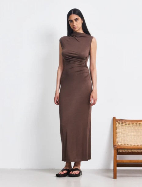 Ines Maxi Dress in Mocha