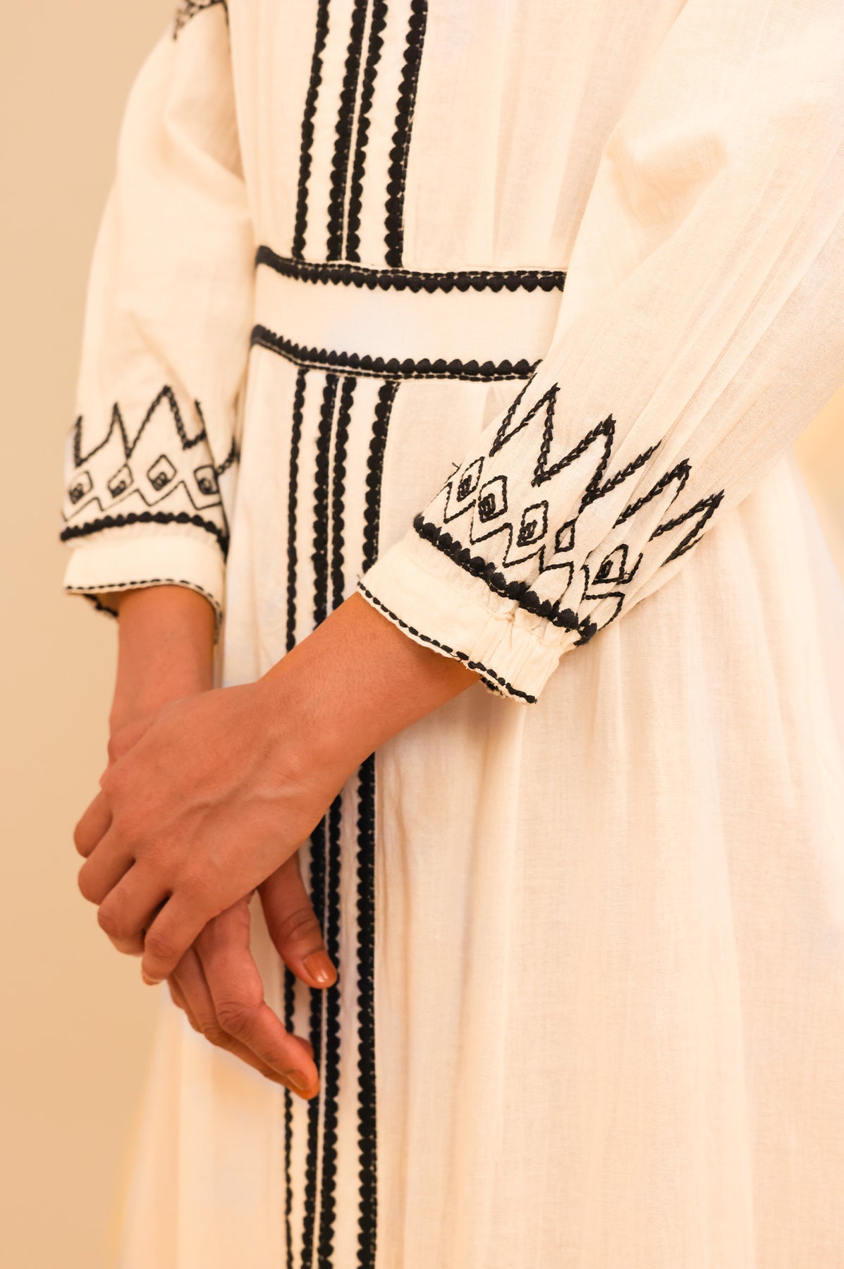 Jamila Embroidered Organic Cotton Dress - Ecru/Black