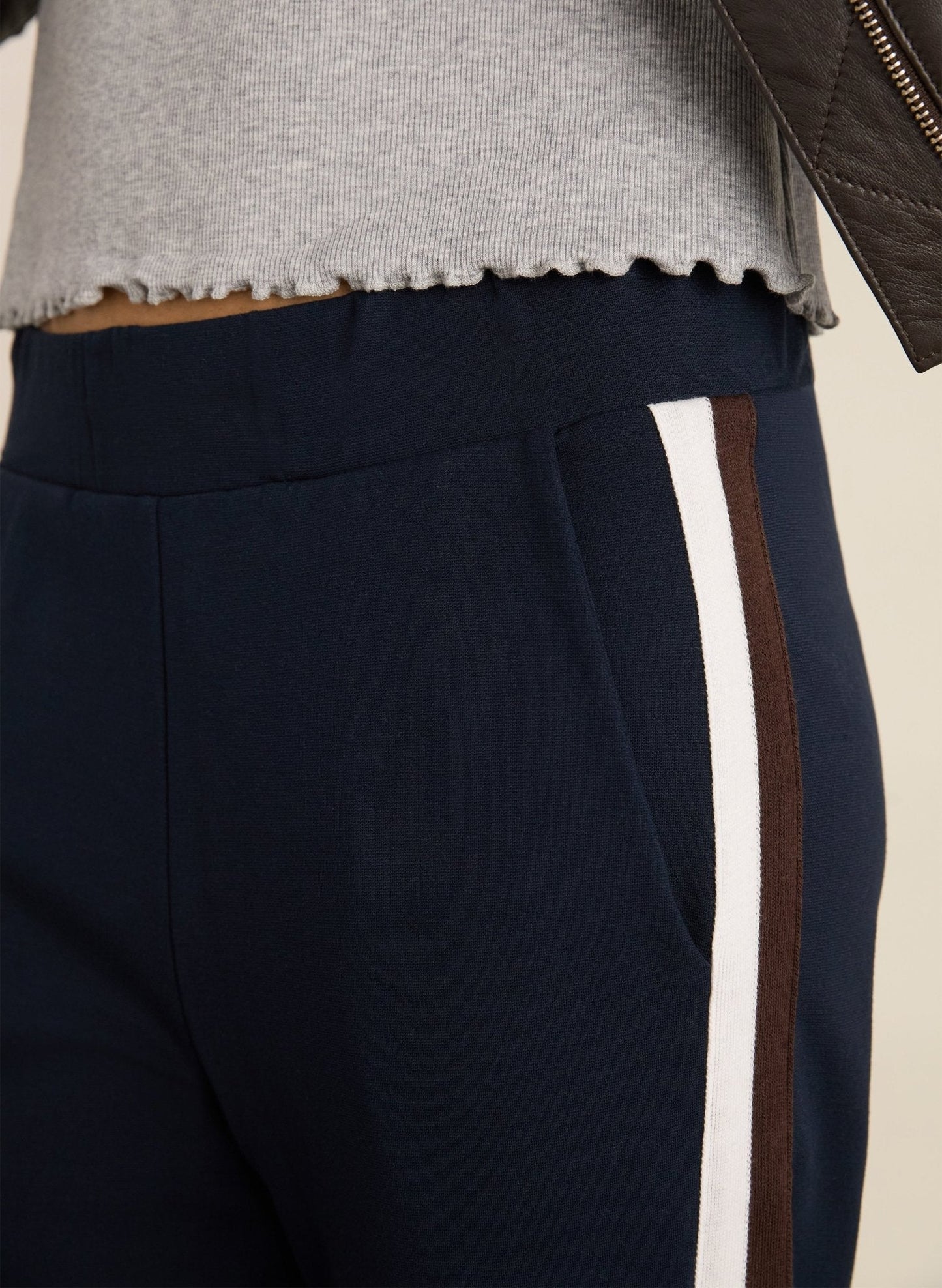 Jay Side Stripe Tapered Trousers / Classic Navy Chocolate & White