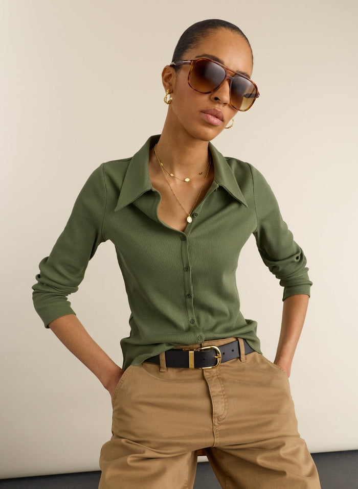 Long sleeve polo shirt in light khaki.