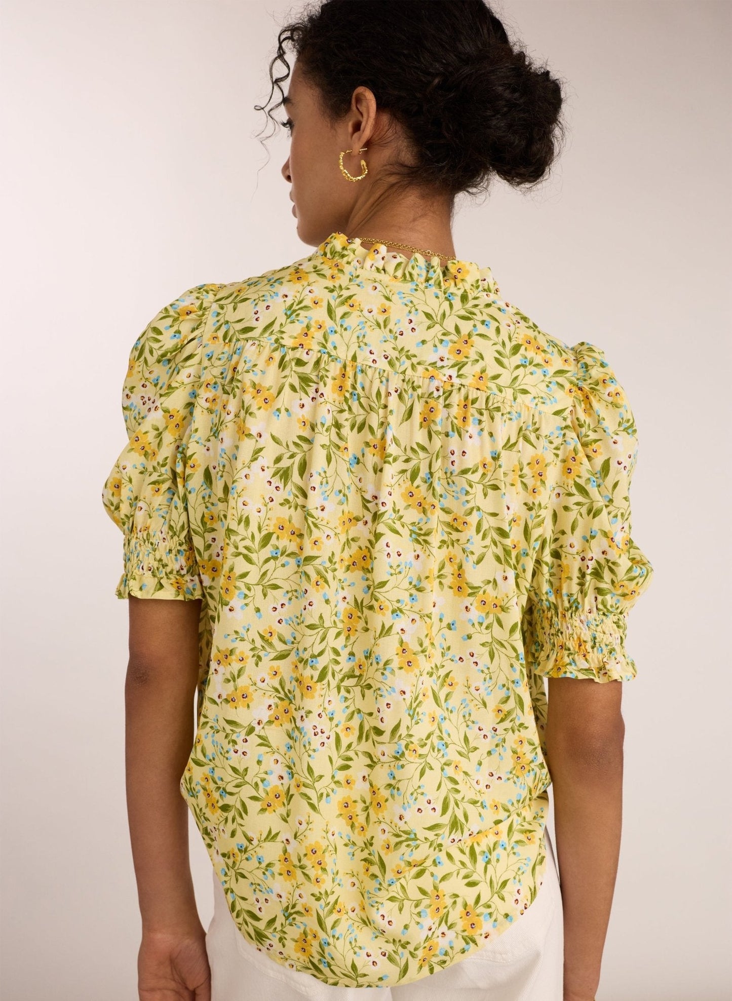 Nolan Printed Blouse - Yellow Trailing Floral