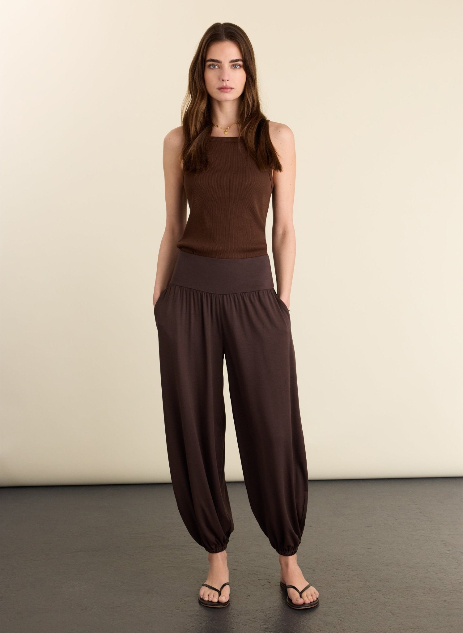 Soft jersey balloon trousers in dark chocolate brown.