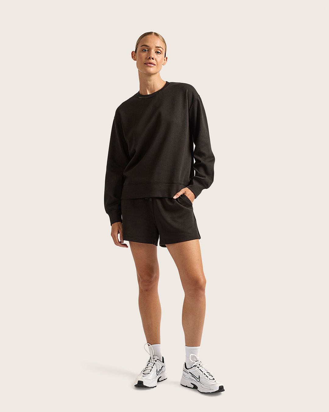 Women's Bamboo Crew Neck Jumper - Black