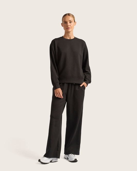 Black bamboo jogging trousers from Boody.