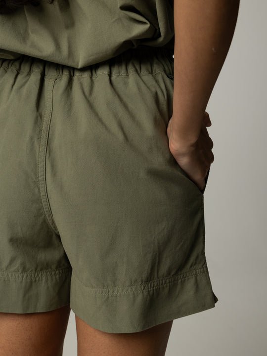 Women's Morva Hemp Short - Nettle Green